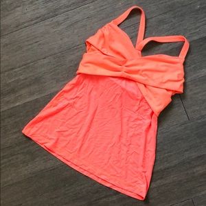 Lululemon yoga neon top shirt 8